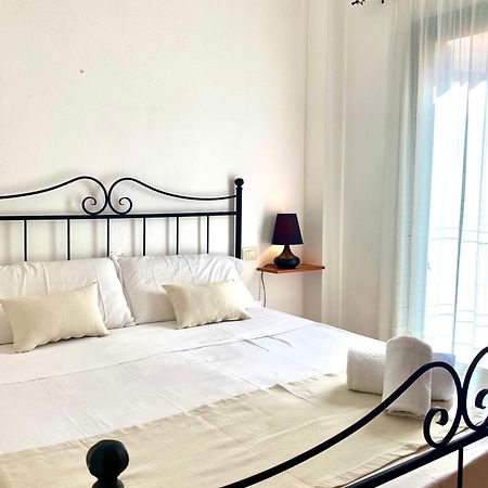Square Inn Apartment أولبيا المظهر الخارجي الصورة