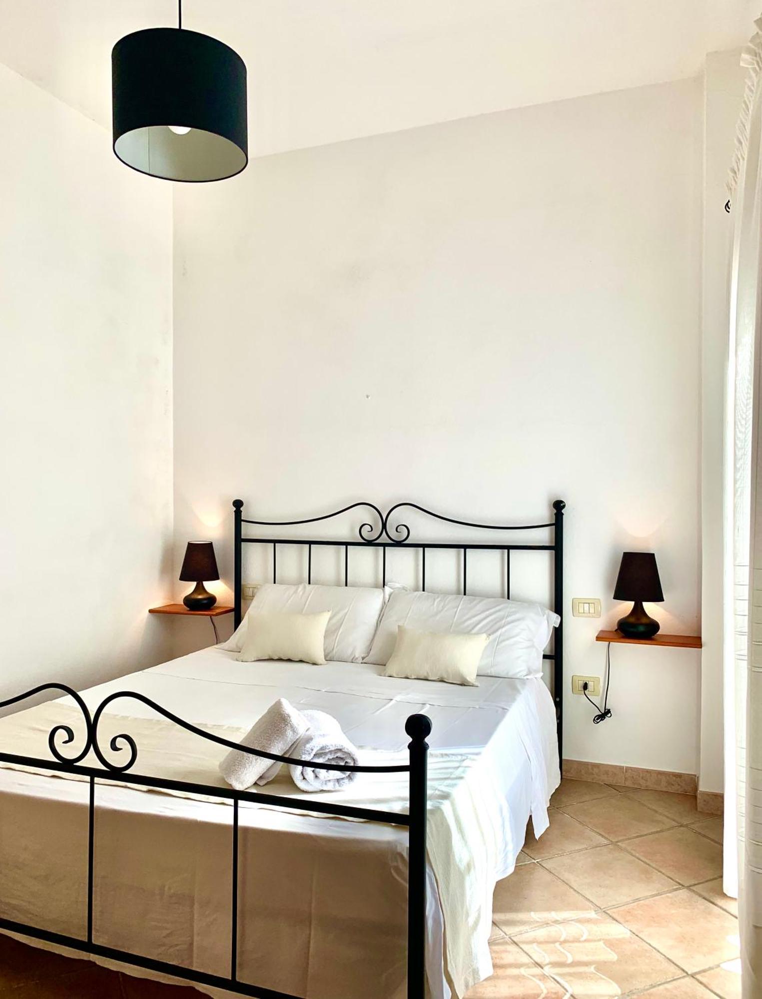Square Inn Apartment أولبيا المظهر الخارجي الصورة
